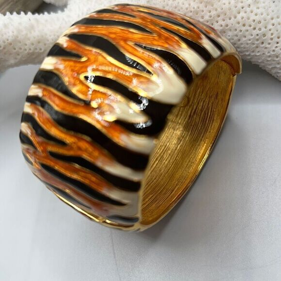 Gold Orange Black White Tiger Stipe Bangle Kenneth J Lane - Picture 5 of 15
